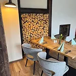 Waldgut Naturresort *