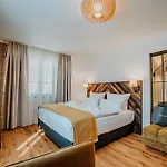 Hotel Waldgut Naturresort *